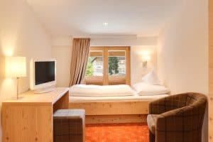 Einbettzimmer Garnera